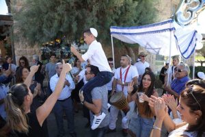 Choosing a venue for a Bar Mitzvah event